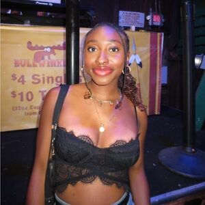 Cropped corset top black